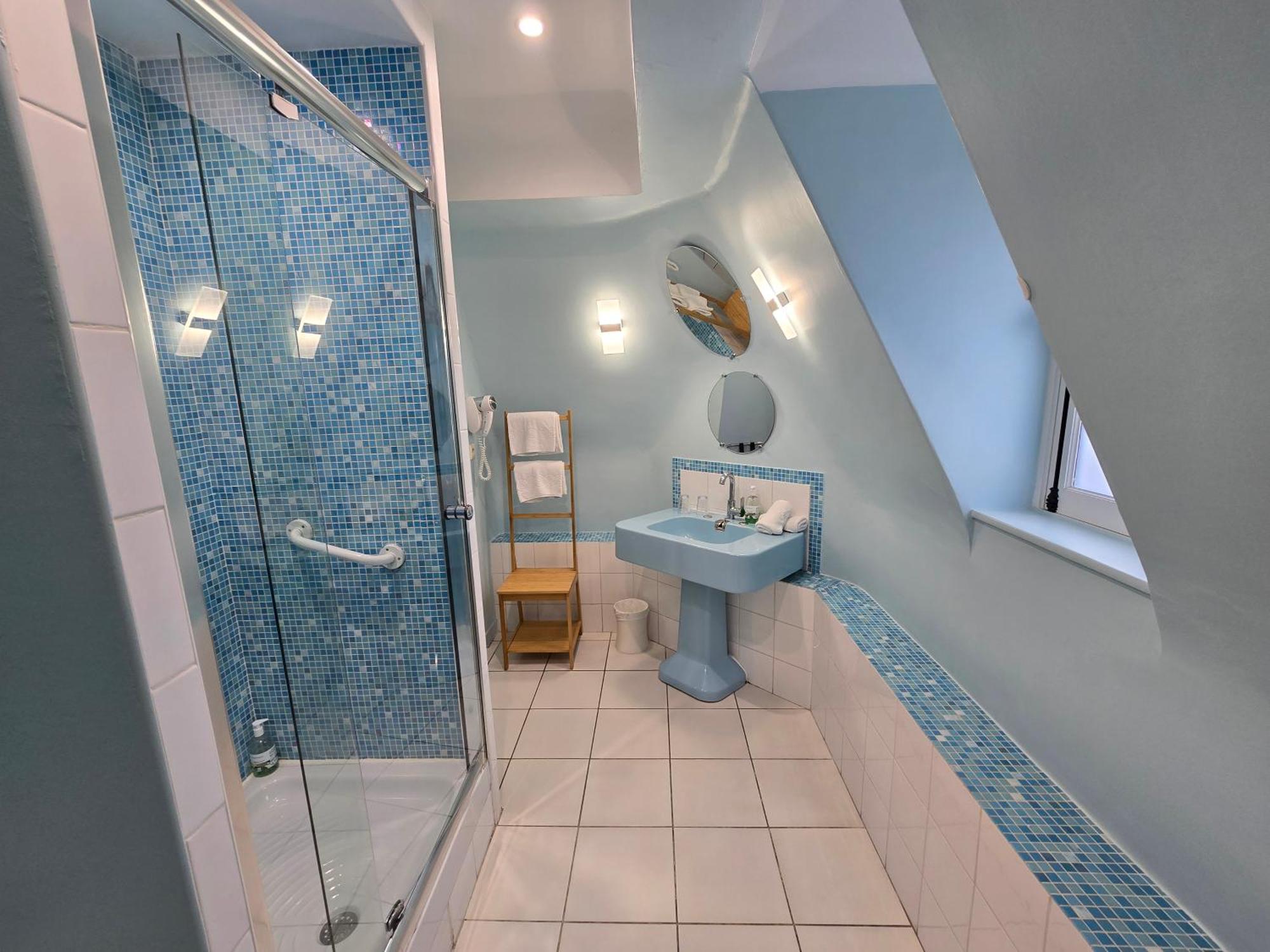 Le Castel Guesthouse Μπαγιέ Εξωτερικό φωτογραφία