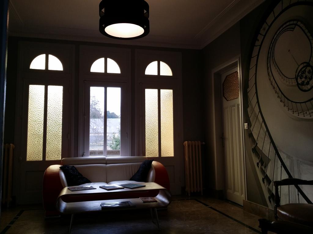 Le Castel Guesthouse Μπαγιέ Εξωτερικό φωτογραφία